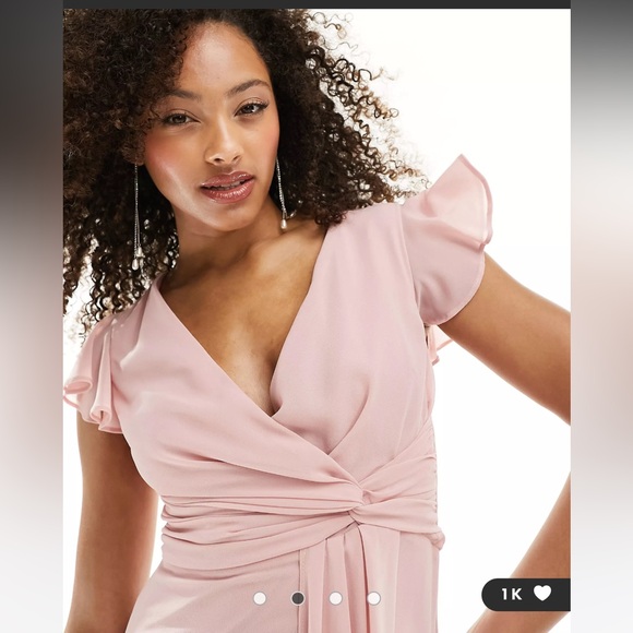 Bride approved
Wrap front
Flutter sleeves
Zip-back fastening
Regular fit sheer, - Picture 2 of 4